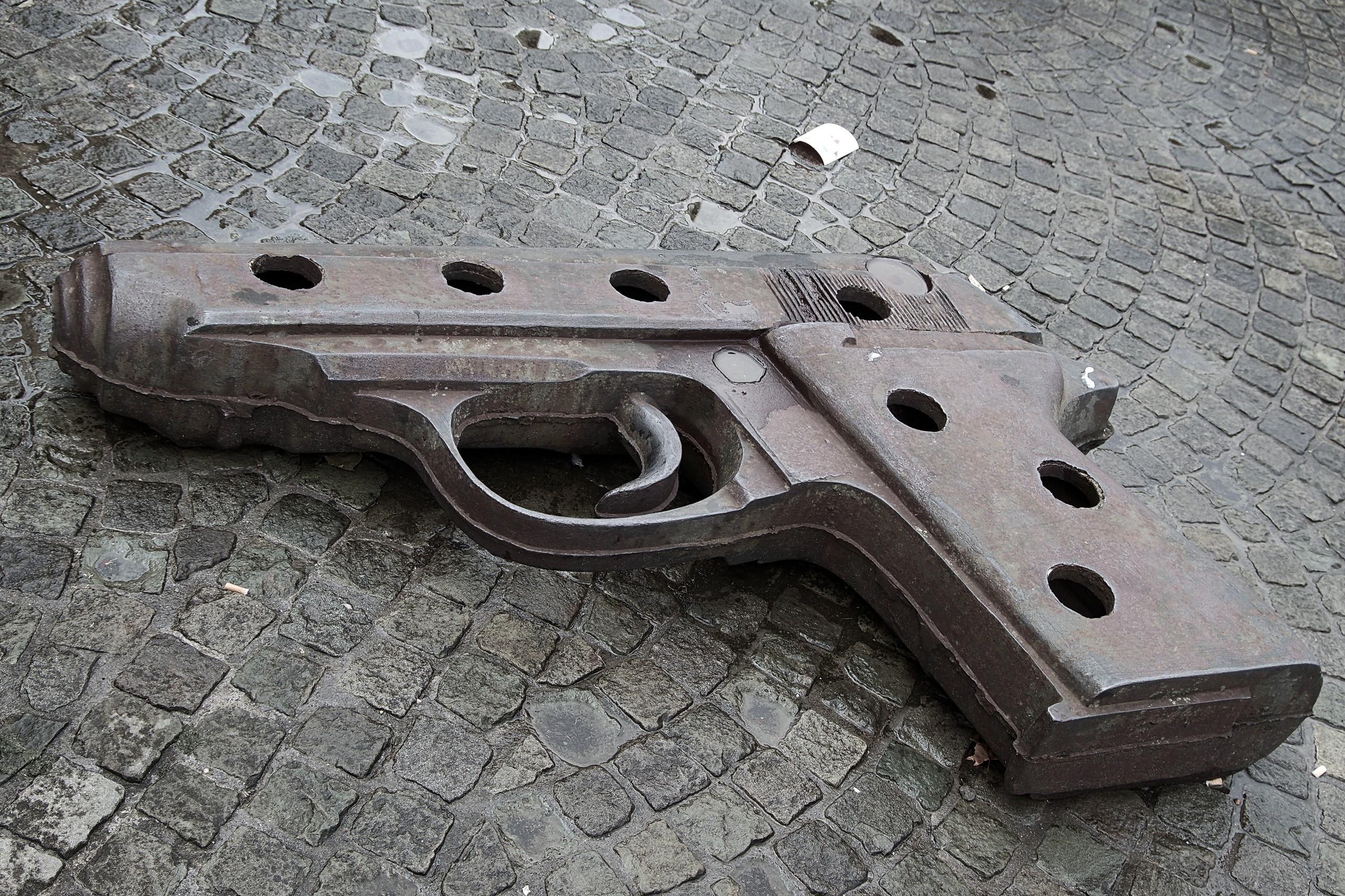 Big Handgun